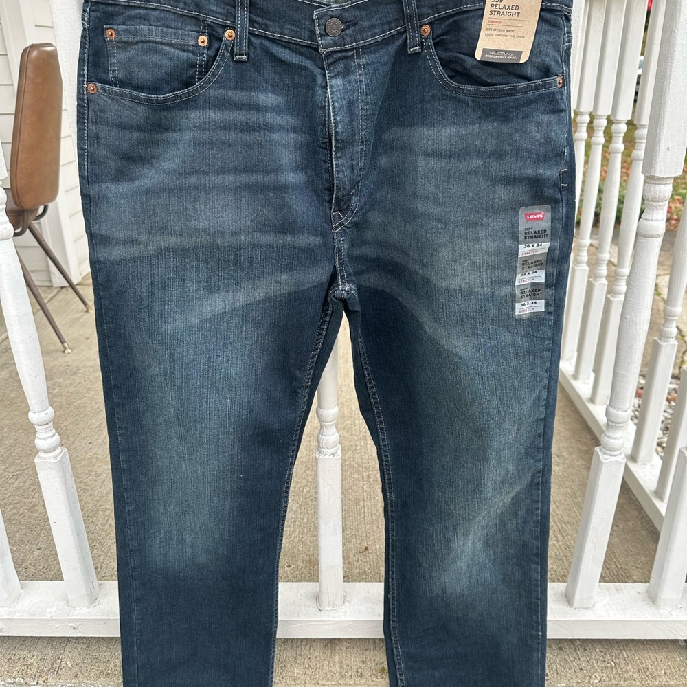 $69 LEVI’s 559 Men’s 36” X 34” Jeans Denim Relaxed Straight NWT